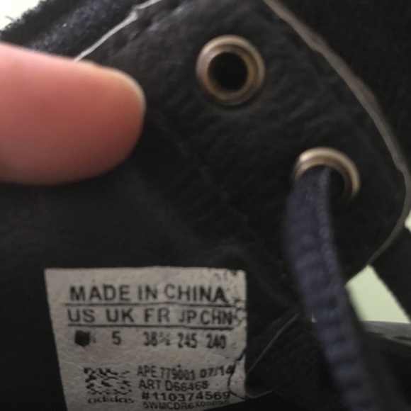 SOLD‼️JS WINGS 3.0 DARK KNIGHT BATMAN ADIDAS - Picture 5 of 5